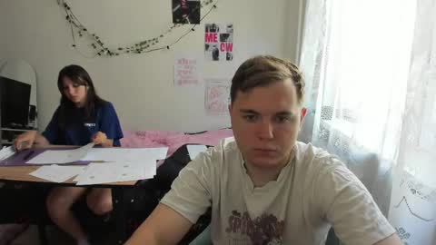 kesh_mne online show from June 8, 2026, 10:48 am