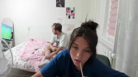 kesh_mne online show from July 6, 2026, 7:16 pm