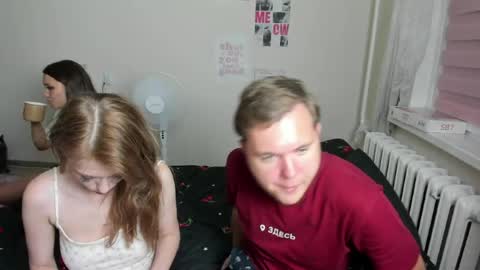 kesh_mne online show from July 29, 2026, 10:19 pm