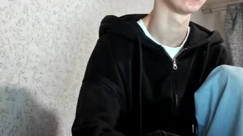 kevinsupershy online show from July 4, 2026, 11:33 pm