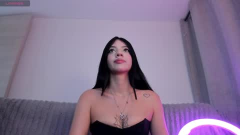 Ellie online show from April 10, 2026, 2:17 am