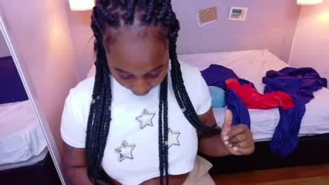 Kiara online show from August 4, 2026, 8:33 pm