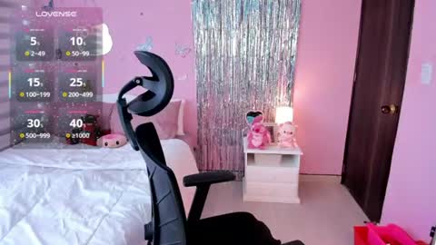 Kiarielle online show from July 24, 2026, 8:29 pm