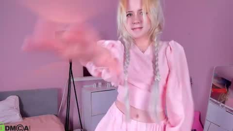 Jessica online show from June 19, 2026, 12:09 pm