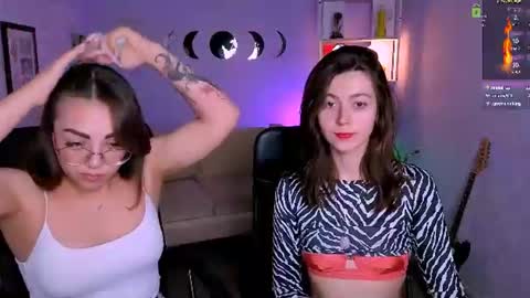 kiki_swan online show from June 14, 2026, 2:24 am