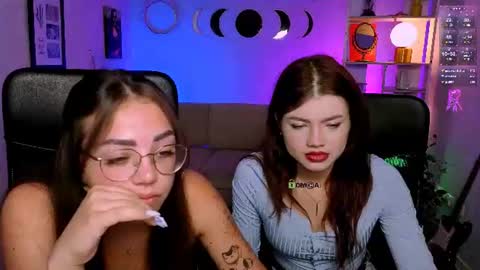kiki_swan online show from July 6, 2026, 7:16 pm
