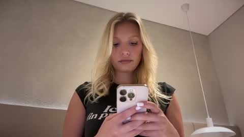 Killer Tits online show from July 31, 2026, 5:12 pm