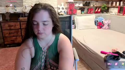 kimberlycaprice online show from July 25, 2026, 7:06 am