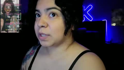 Snapshot of kimmiakiss22 chatting on May 17, 2026, 2:20 am Kimmi online show from May 17, 2026, 2:20 am