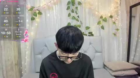 King  online show from August 6, 2026, 12:18 pm