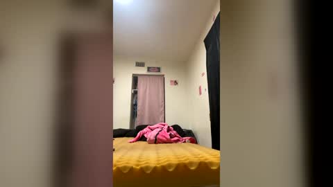 KingEcstasyXXX online show from June 26, 2026, 3:44 am