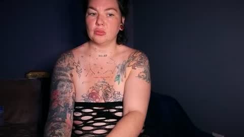 kingpleasure24 online show from August 7, 2026, 5:37 pm