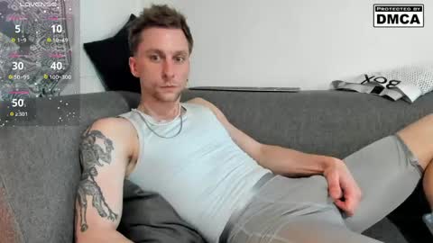 kinky_spidey online show from May 2, 2026, 6:51 am