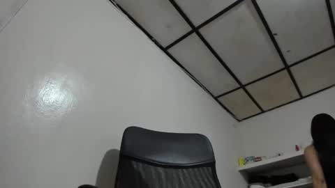 kira stormm58 online show from May 31, 2026, 9:16 pm