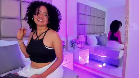 kiraspell online show from June 23, 2026, 6:28 pm