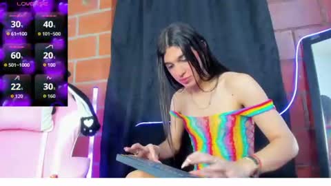 kisses_of_daniela online show from July 6, 2026, 4:42 pm