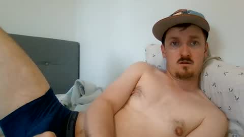 kittenfoxxx online show from July 13, 2026, 1:36 pm