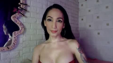 Katarena Latsveya online show from July 31, 2026, 9:19 am