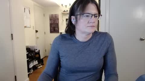 Cait online show from April 25, 2026, 9:12 pm