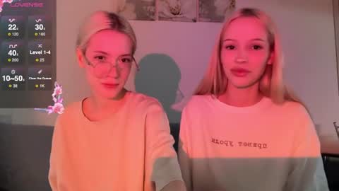 Bella and Alexandra online show from June 26, 2026, 6:34 pm