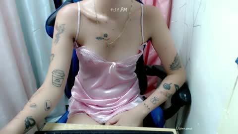 kweenie1026 online show from June 21, 2026, 11:51 pm
