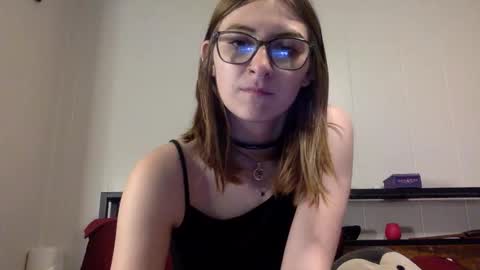 Kylianna online show from June 4, 2026, 12:05 am