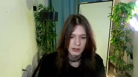 Snapshot of l1l2th chatting on July 7, 2026, 2:43 pm l1l2th online show from July 7, 2026, 2:43 pm