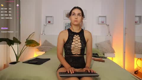 Viktoria White  online show from July 23, 2026, 7:06 am