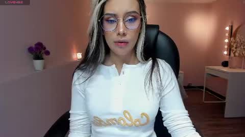 T A T I A N A online show from June 26, 2026, 11:47 am