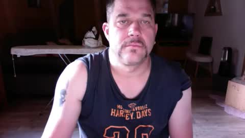 lafesse online show from May 30, 2026, 4:42 am