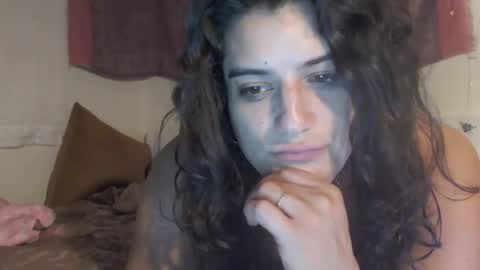 Sara Florez online show from June 27, 2026, 12:22 pm