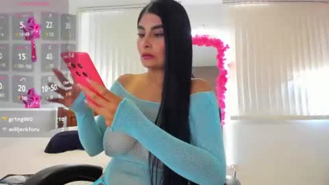 Snapshot of laia_torres1 chatting on July 28, 2026, 2:13 pm Laia online show from July 28, 2026, 2:13 pm