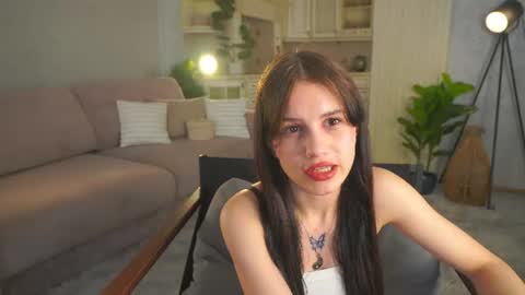 Emily online show from July 5, 2026, 4:19 am