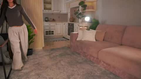 Emily online show from July 9, 2026, 3:10 am