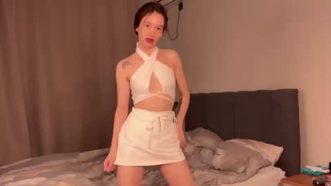 Cleo online show from June 11, 2026, 4:27 pm