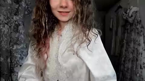 lanshan_classy online show from June 21, 2026, 6:49 am