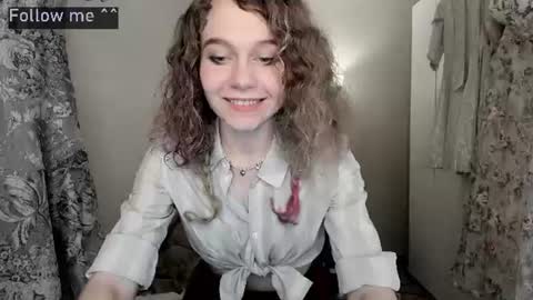lanshan_classy online show from August 3, 2026, 7:28 pm