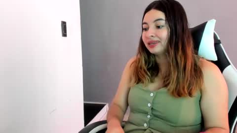 Lara online show from July 21, 2026, 4:31 pm