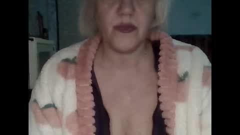 larisaq4ugo24 online show from April 26, 2026, 11:08 am