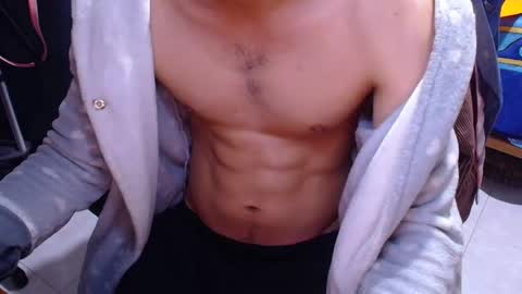 Snapshot of larry_art_a chatting on March 16, 2026, 10:36 pm Larry online show from March 16, 2026, 10:36 pm
