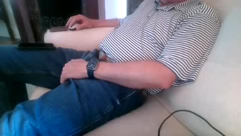 larryj007 online show from July 16, 2026, 4:02 pm