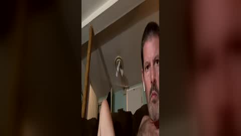 larrythelover23 online show from June 18, 2026, 6:02 am