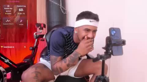 latin_blackmen online show from March 5, 2026, 11:50 am
