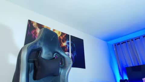 instagramlatin goddessx   im nikoll online show from July 10, 2026, 7:12 am