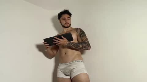 LatinBoyVIP  Colombian online show from July 22, 2026, 3:26 pm