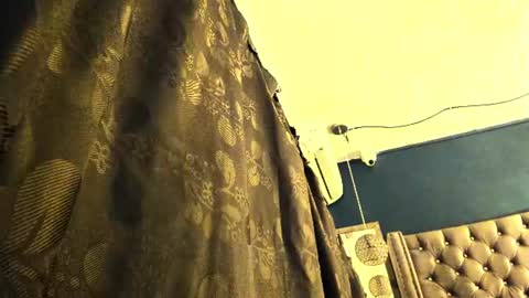 Zeus online show from July 22, 2026, 5:54 am