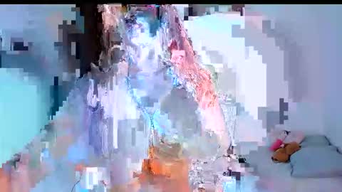 LauraIvy online show from June 11, 2026, 3:10 pm