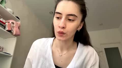 laurenadupuy online show from June 13, 2026, 1:09 pm