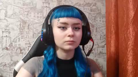 Mila  online show from July 26, 2026, 11:06 am