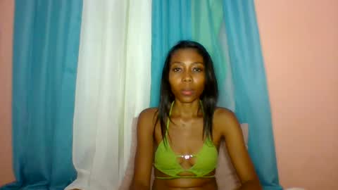 layannek online show from July 27, 2026, 6:15 pm
